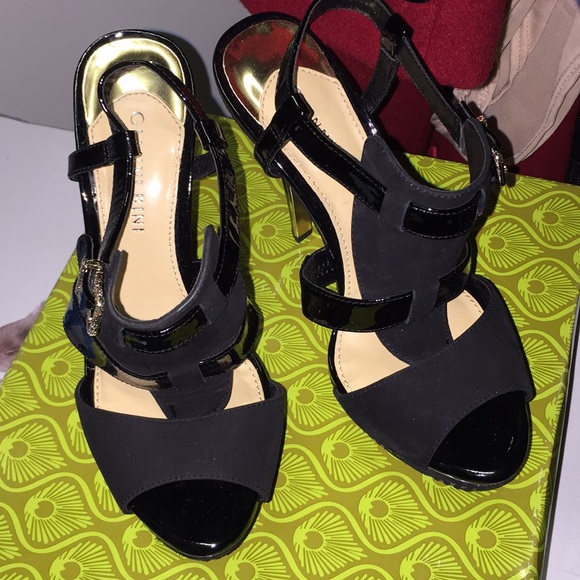 Gold Gianni Bini Heels 